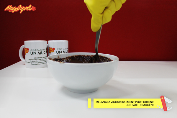 Faire un mug cake au chocolat avec Foodette et Mug Gyver